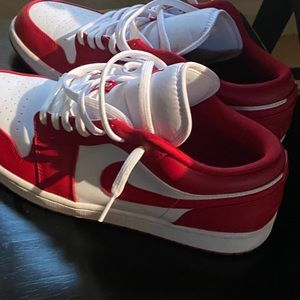 Jordan 1 low